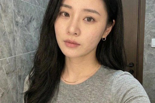 求求你们别再换脸了就像好好的一盘菜吃出苍蝇的感觉！