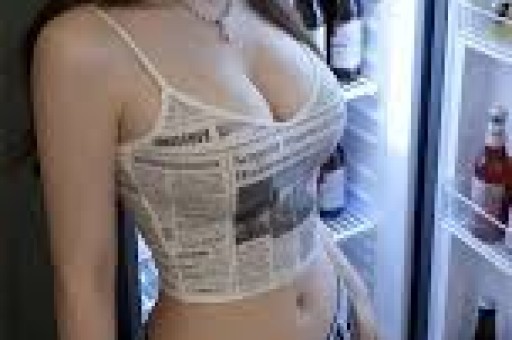 香港知名男星将复出因丑闻遭封杀多年四处欠债不还形象崩坏